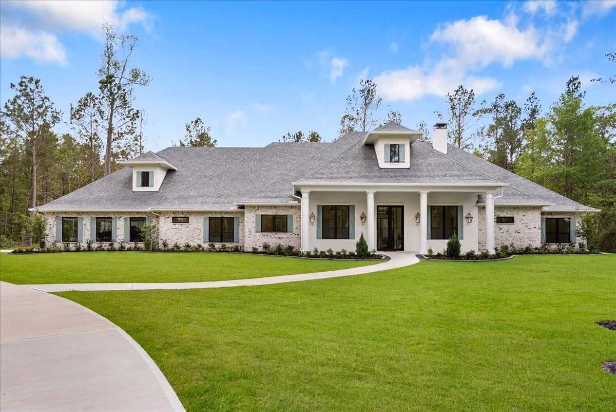 Photo 4 of 26041 Crown Ranch Boulevard, Montgomery, TX
