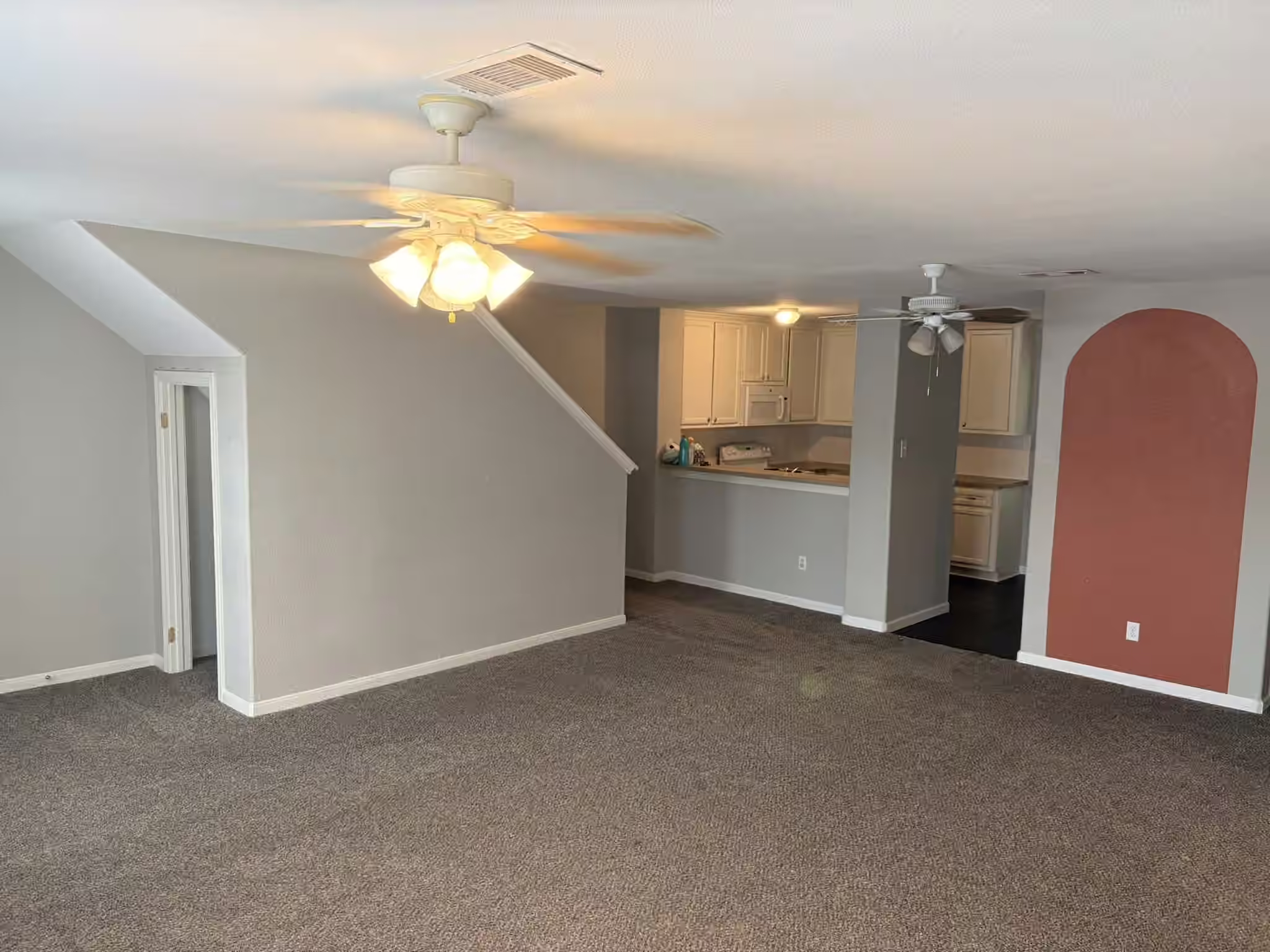Photo 5 of 179 Binnacle Court B, Willis, TX