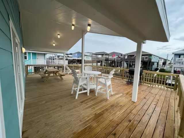 Photo 4 of 22123 Zapata, Galveston, TX
