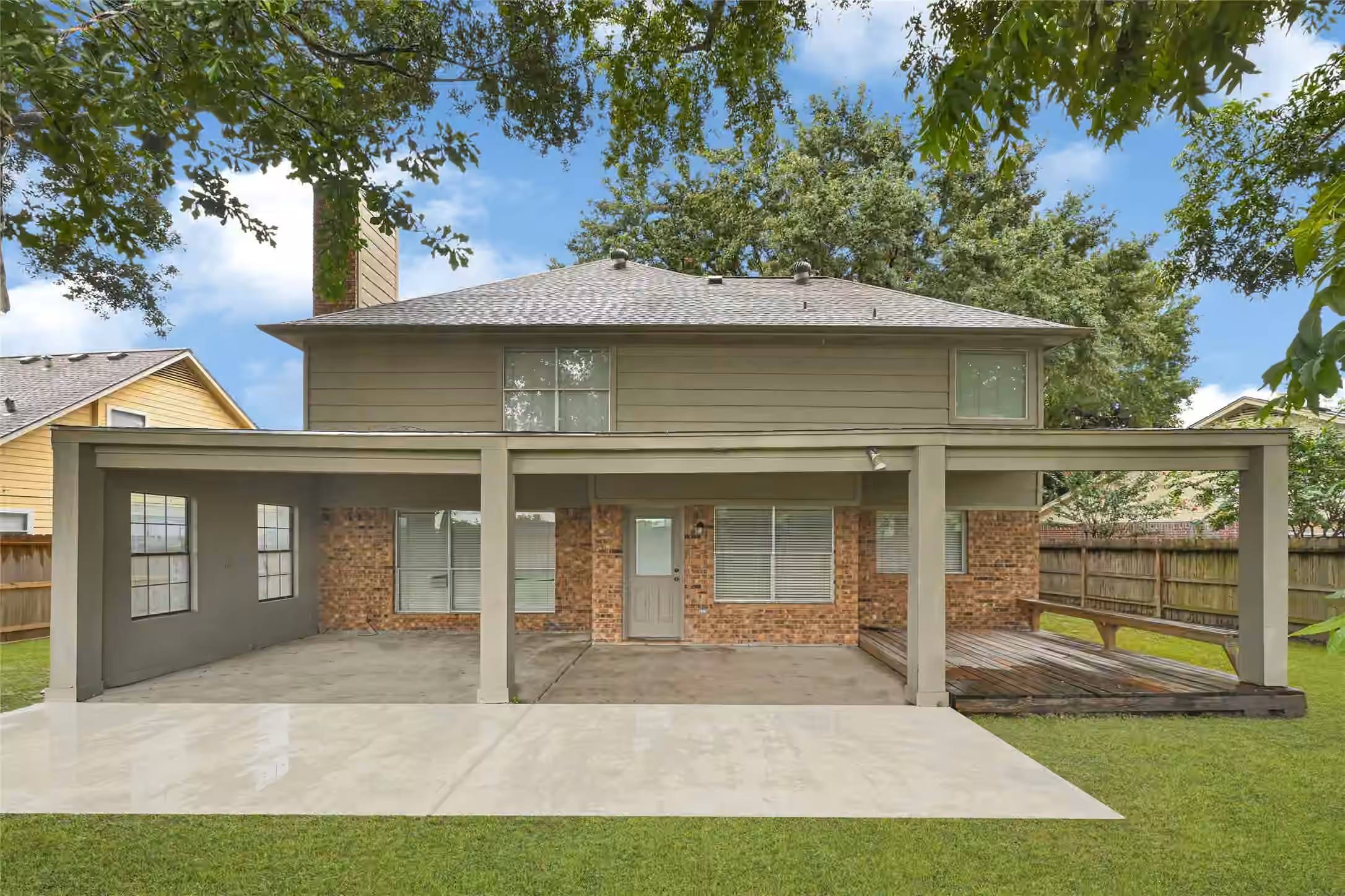 Photo 4 of 4211 Hambledon Village Drive, Houston, TX