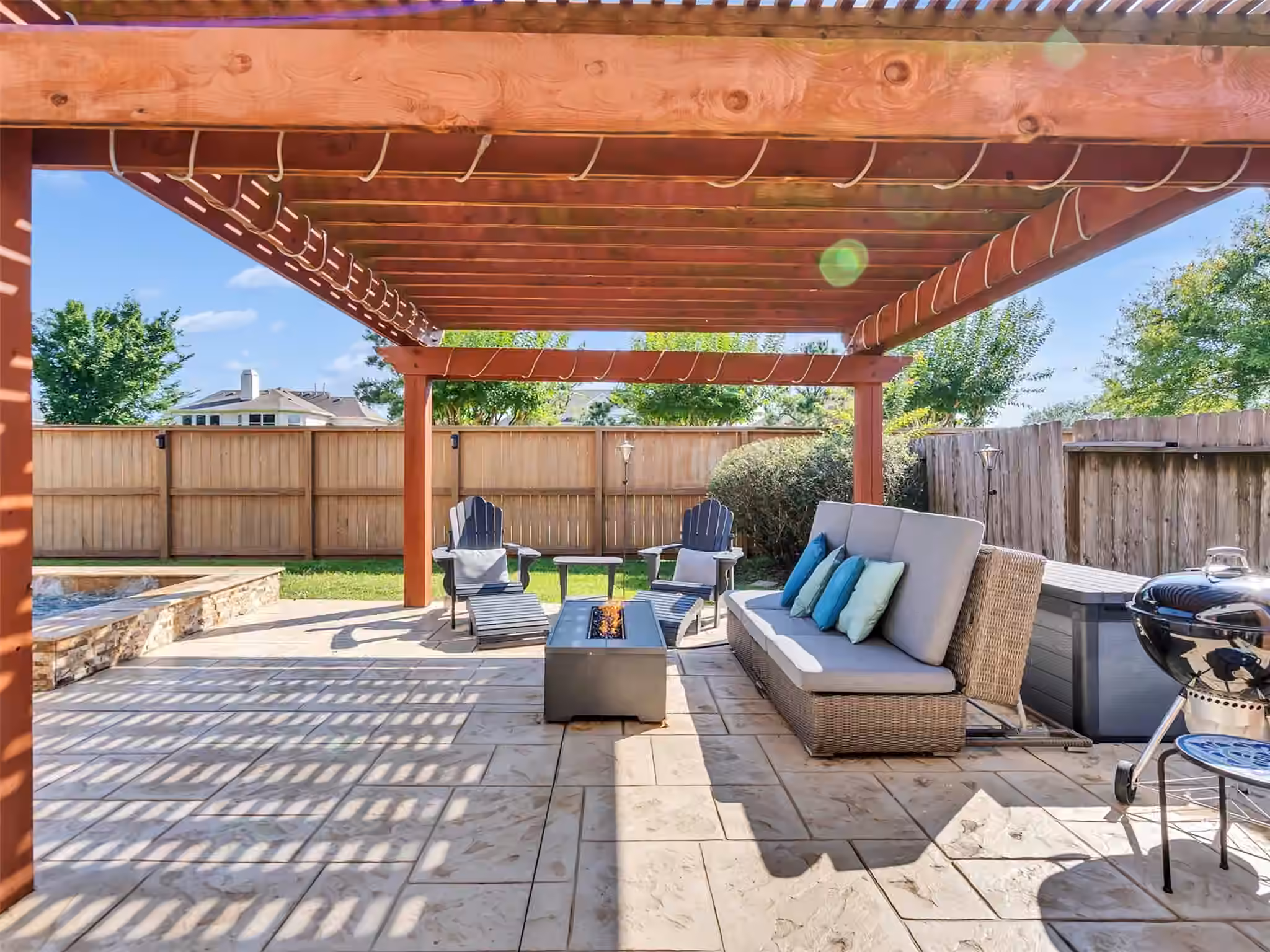 Photo 3 of 607 Ivory Stone Lane, League City, TX