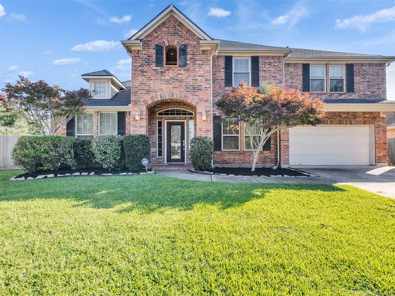 Photo 5 of 607 Ivory Stone Lane, League City, TX