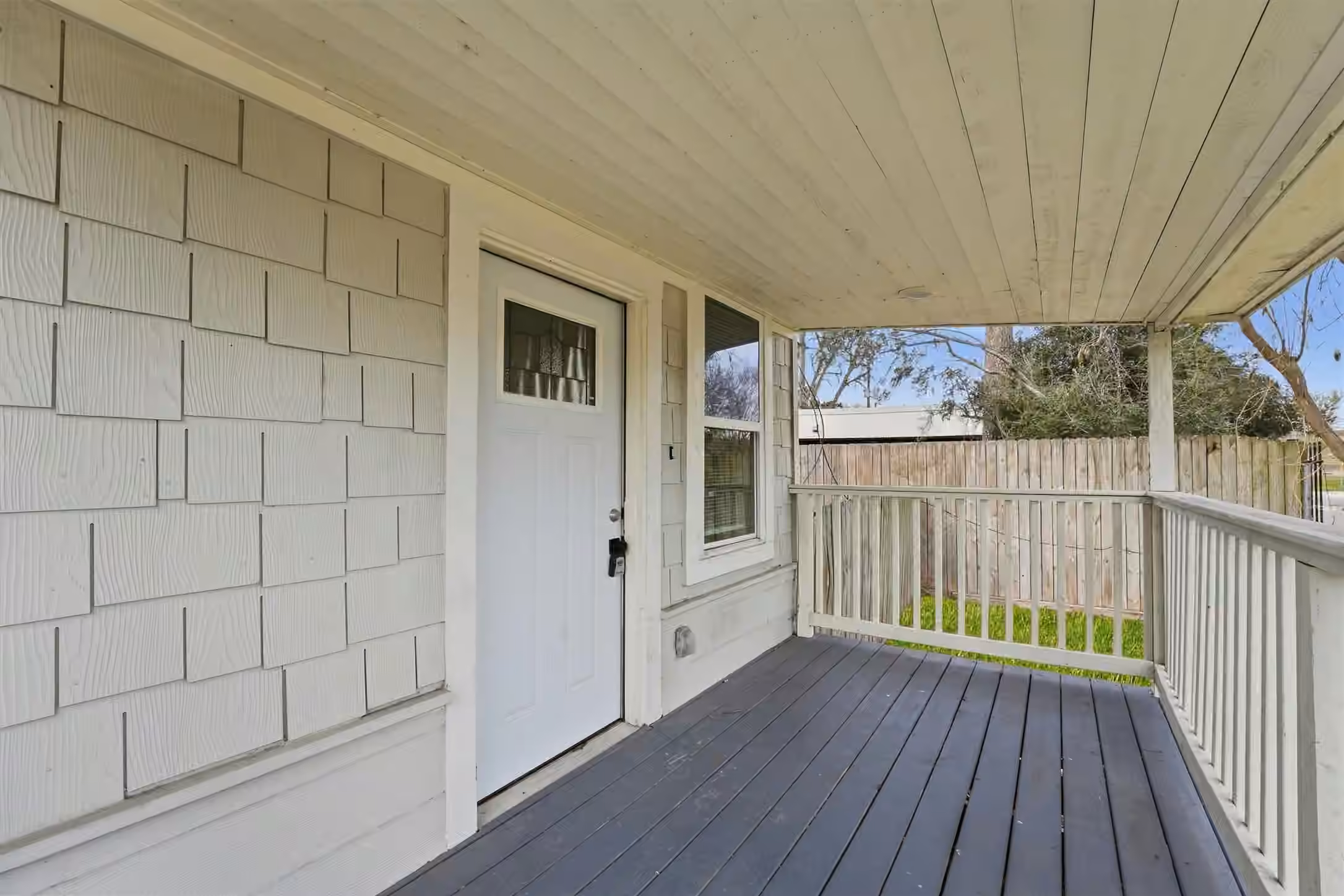 Photo 4 of 5715 Enid Street, Houston, TX