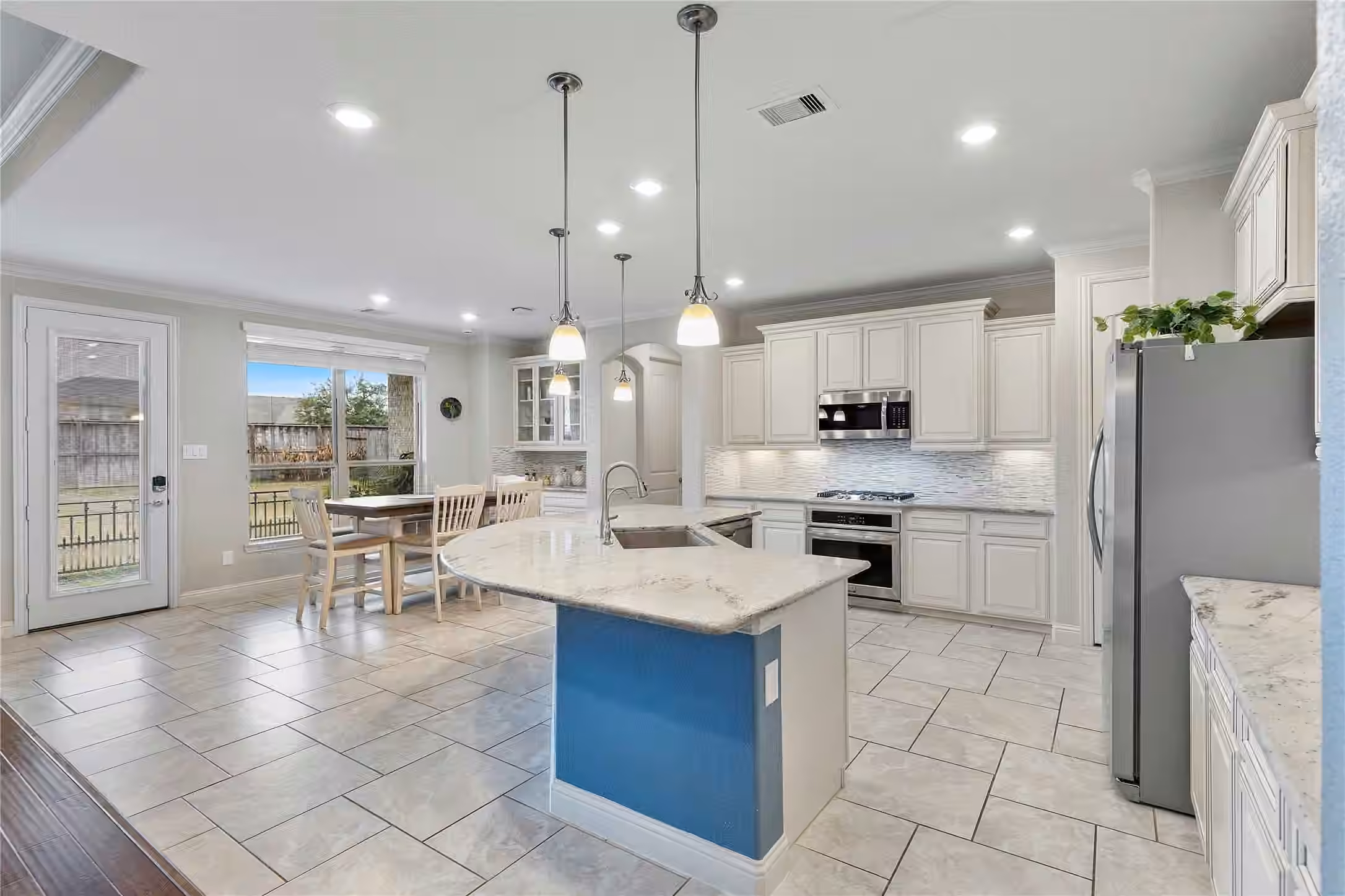 Photo 5 of 18419 Panton Terrace Lane, Cypress, TX
