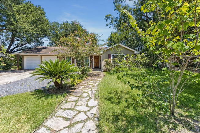 Photo of 5154 Beechnut St, Houston, TX
