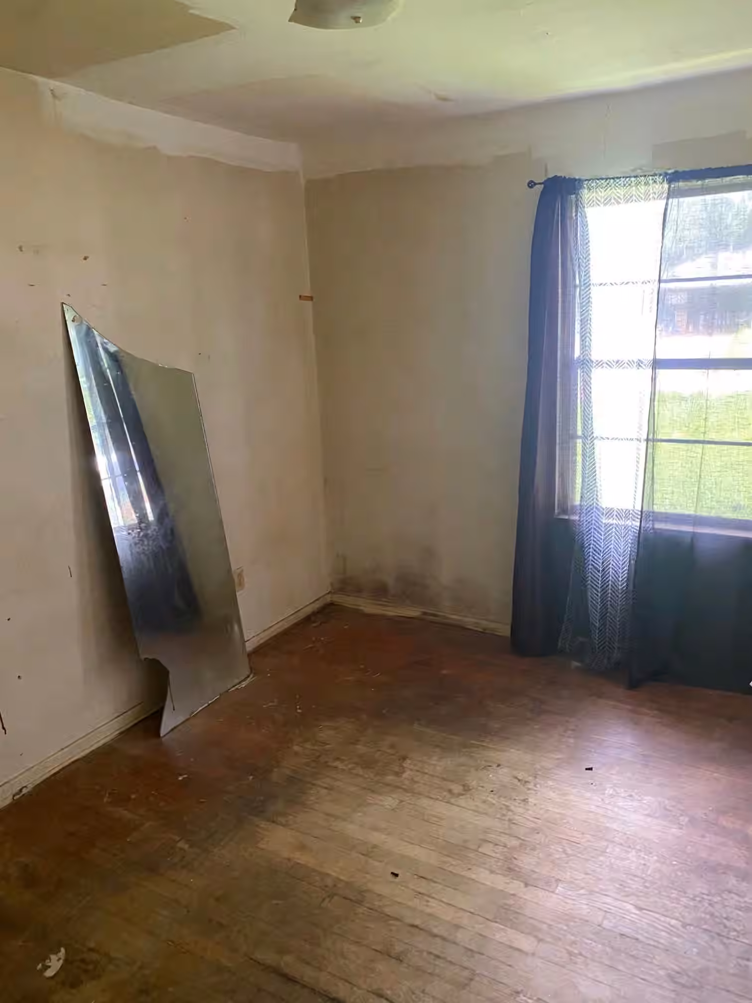Photo 3 of 5410 Heron Drive, Houston, TX