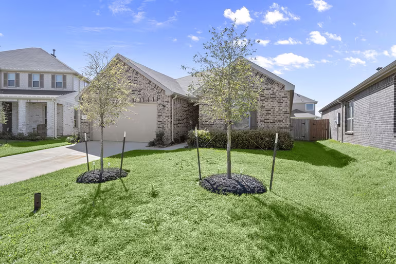 Photo 2 of 15311 Silver Breeze Lane, Houston, TX