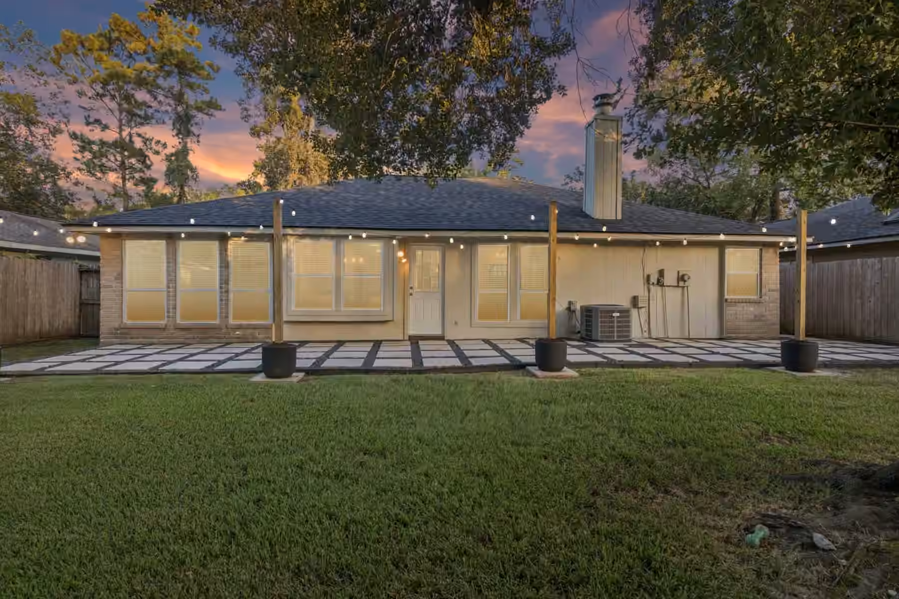 Photo of 2903 Parkwood Manor Drive, Houston, TX 77339