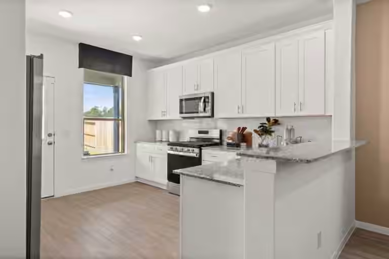 Photo 5 of 30550 Bladnoch Lane, Waller, TX