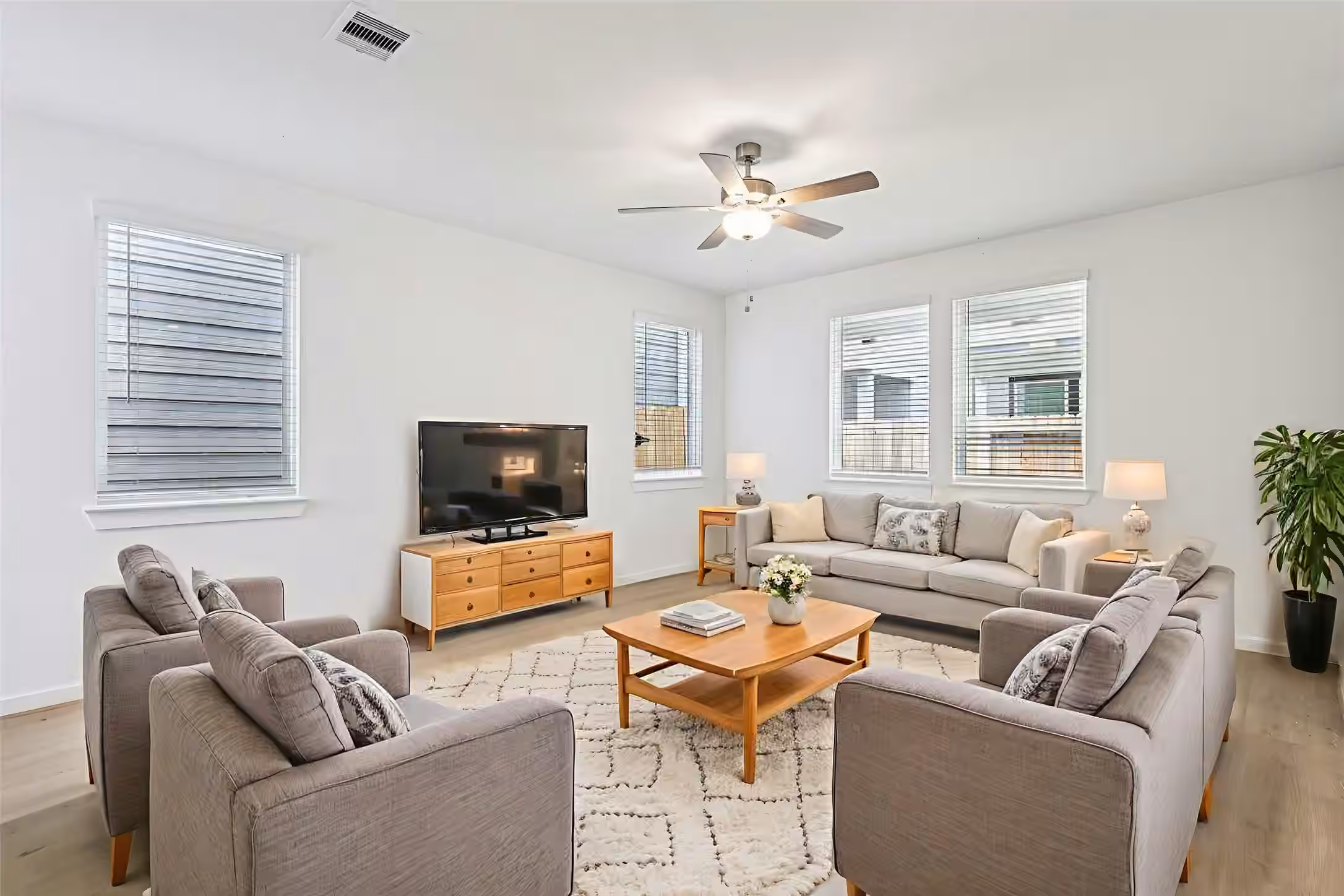 Photo 5 of 2156 Blue Heron Drive, Kemah, TX