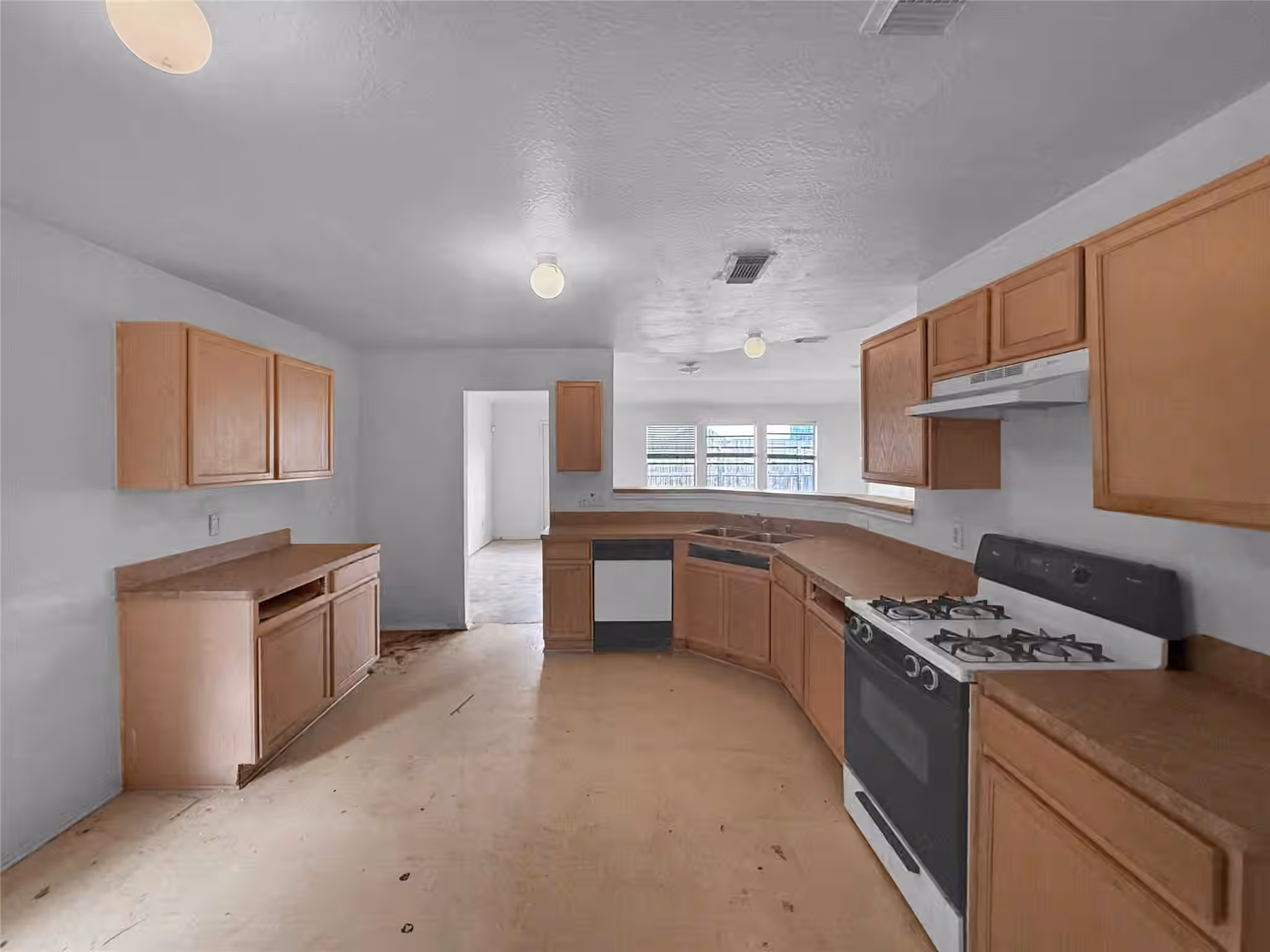 Photo 7 of 13911 Honey Bee Court, Houston, TX