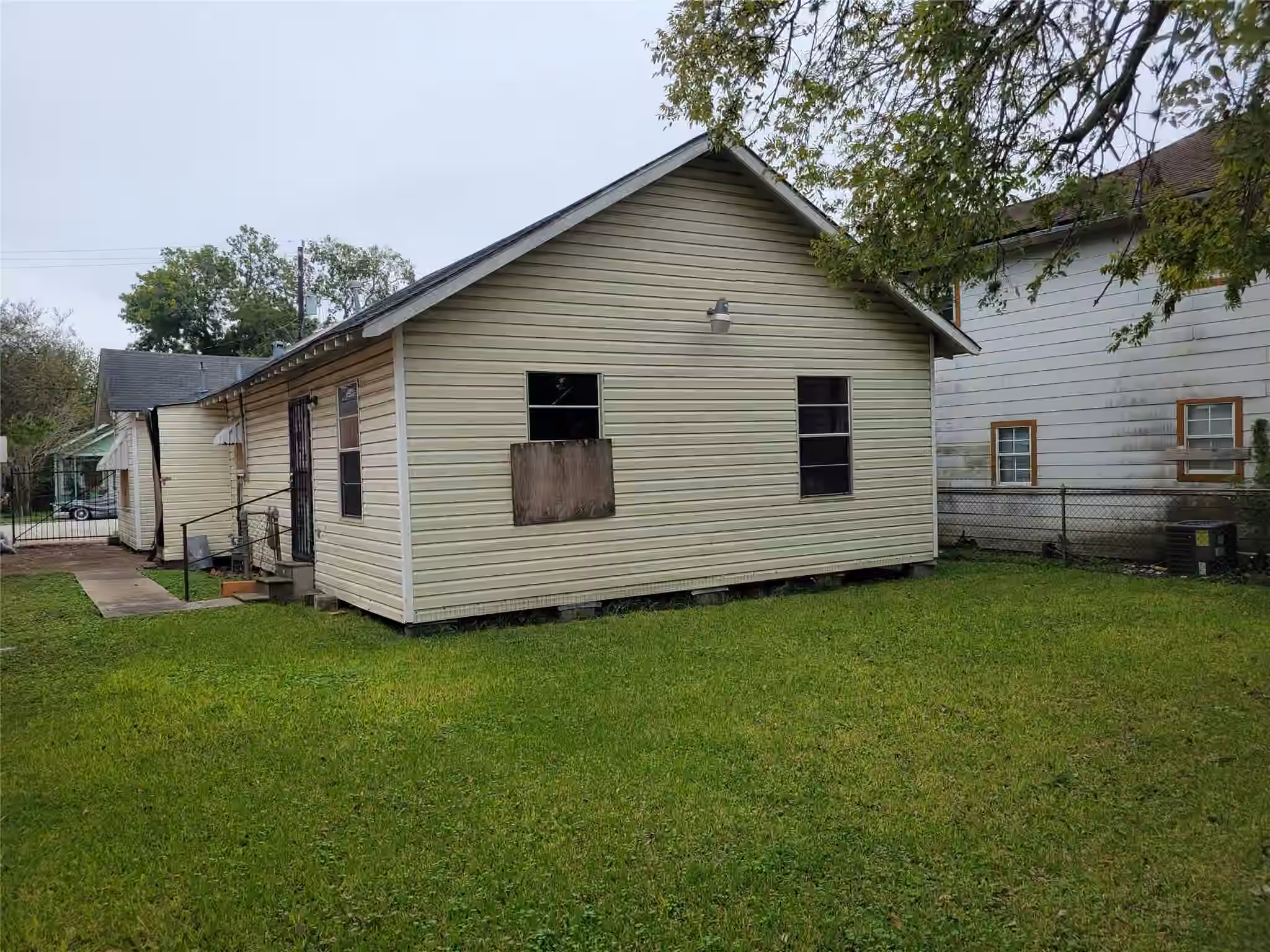 Photo 6 of 3410 Nagle Street, Houston, TX