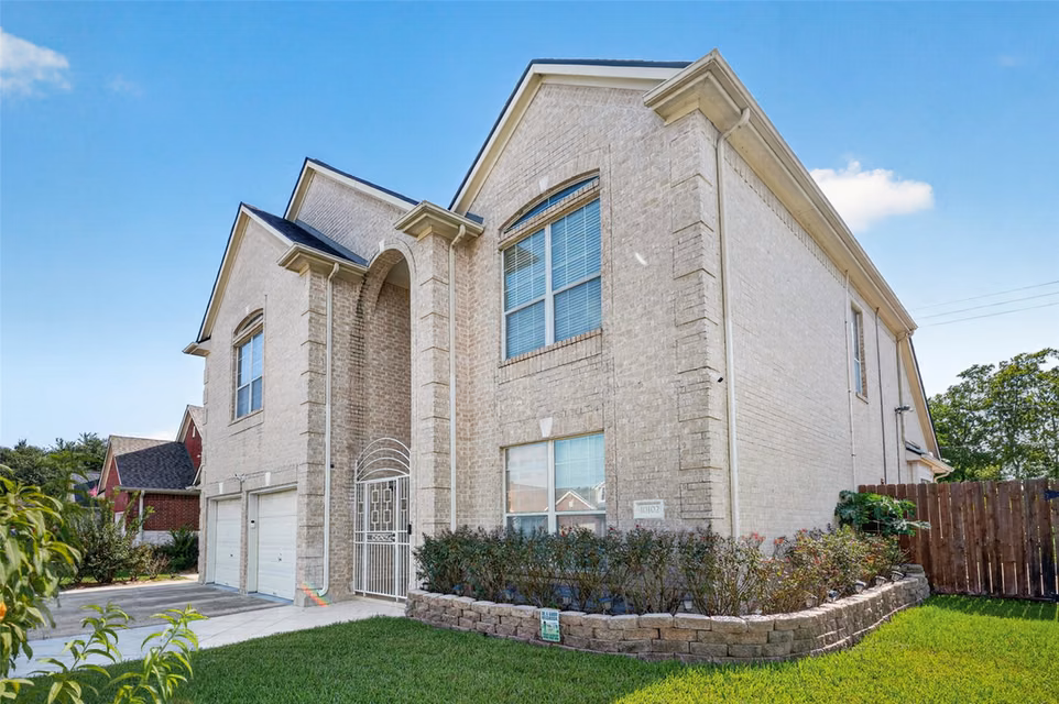 Photo of 10102 Lizette Court, Houston, TX 77075