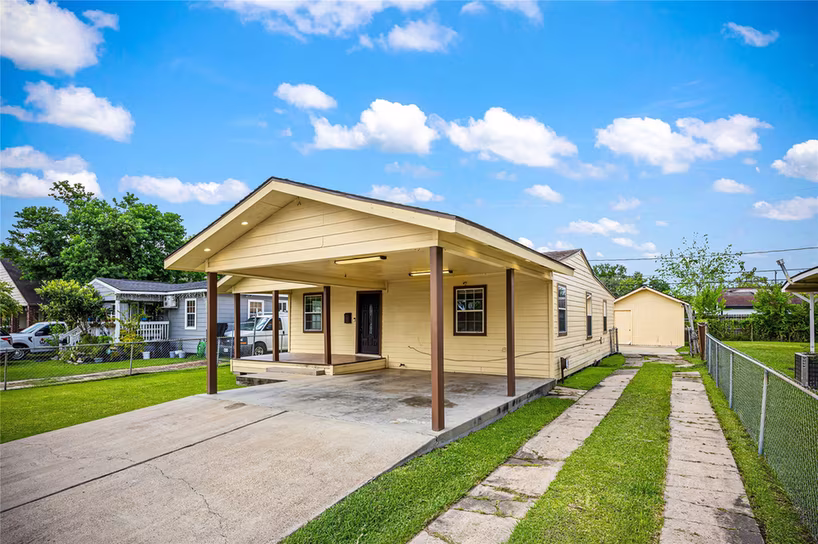 Photo 5 of 10221 Flaxman St Street, Houston, TX