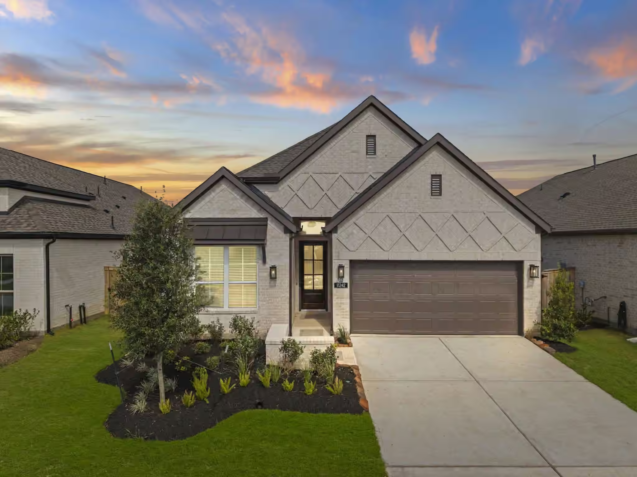 Photo of 11242 White Crownbeard Drive, Cypress, TX