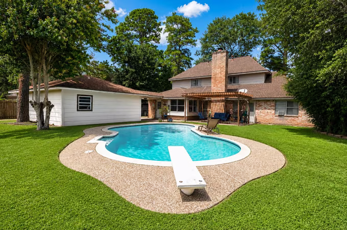Photo 4 of 11711 Gardenglen Drive, Houston, TX