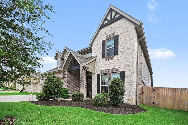 Photo 3 of 6310 Firewood Drive, League City, TX