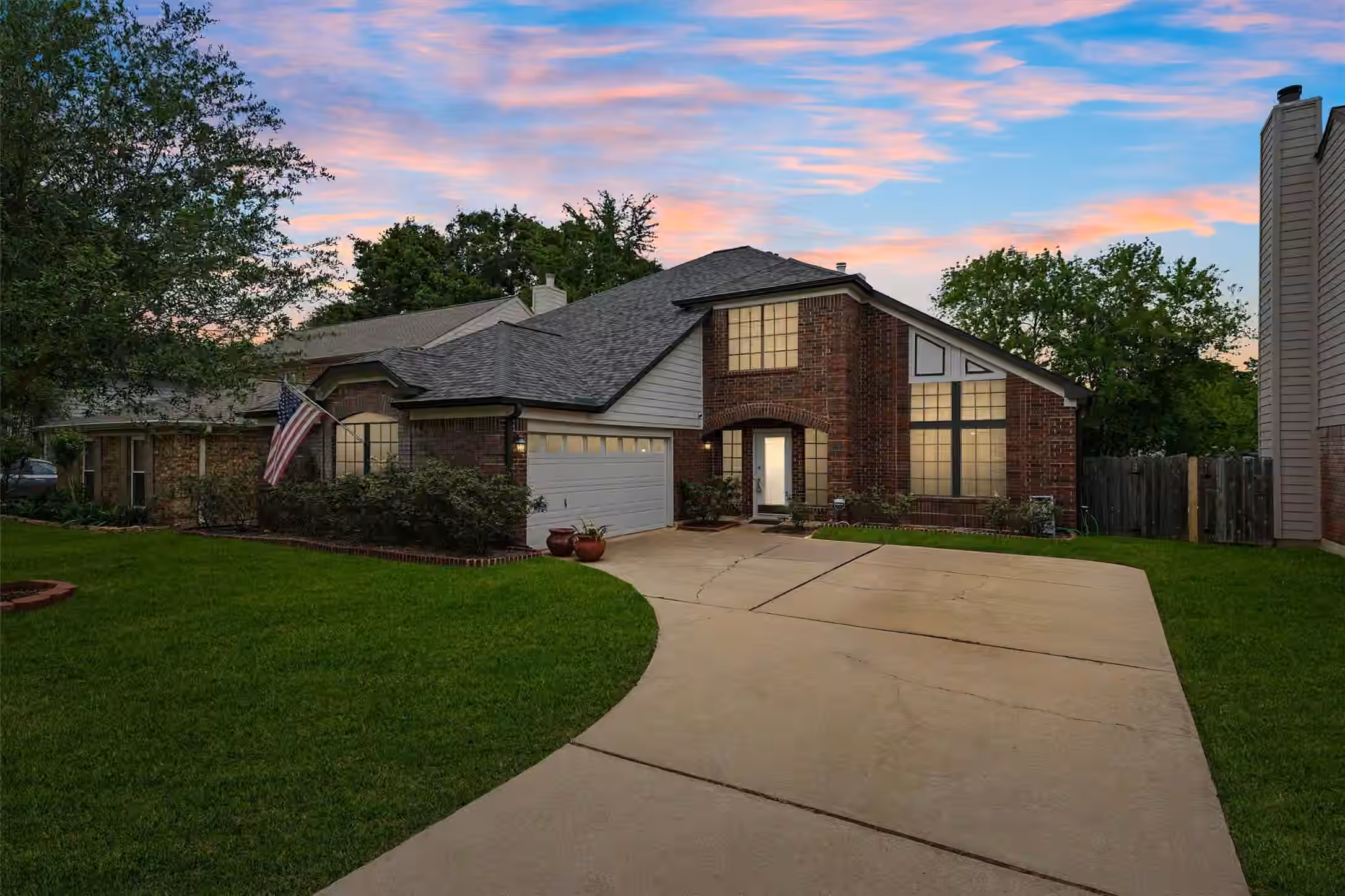 Photo 2 of 2018 Old Dixie Drive, Richmond, TX