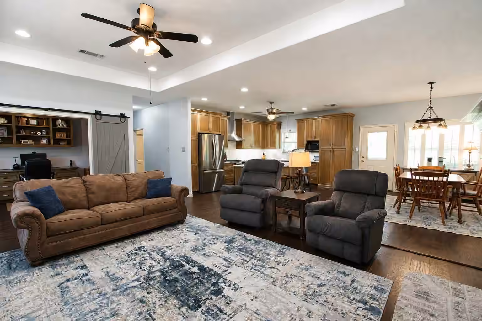 Photo 7 of 7502 Lewis Lane, Manvel, TX