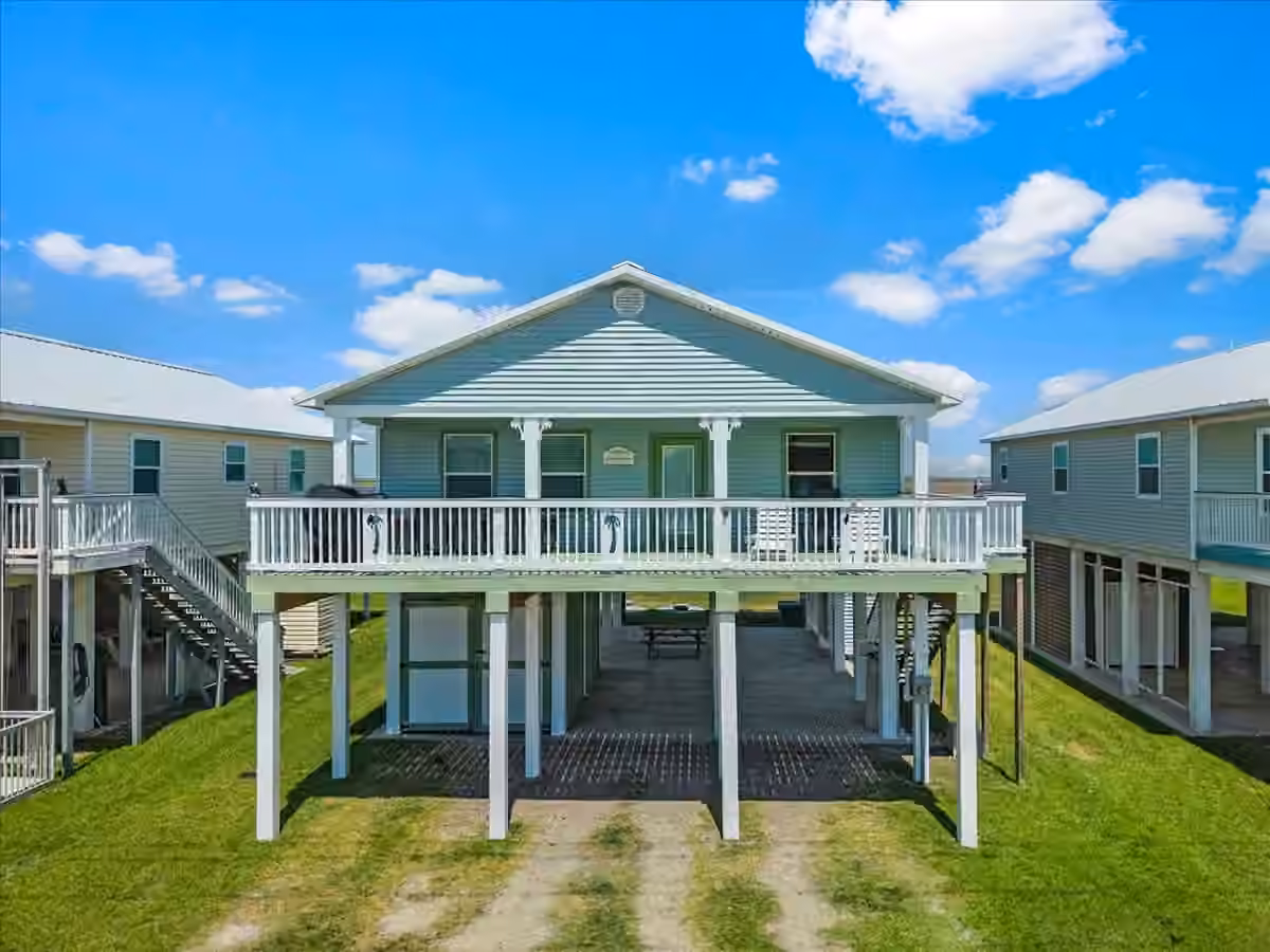 Photo 3 of 2927 Blue Water Highway, Surfside Beach, TX