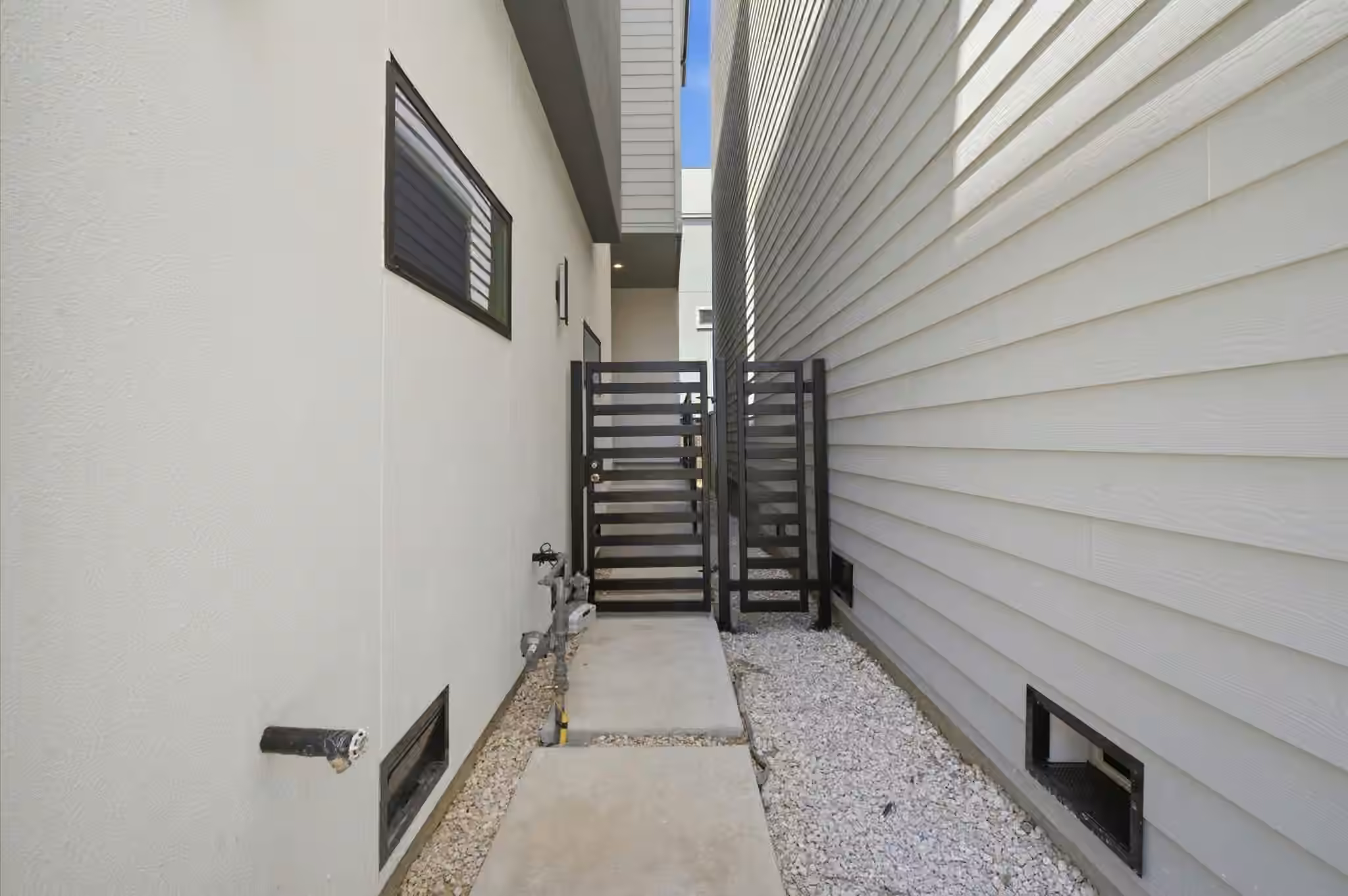 Photo 6 of 6114 Gehring Street, Houston, TX