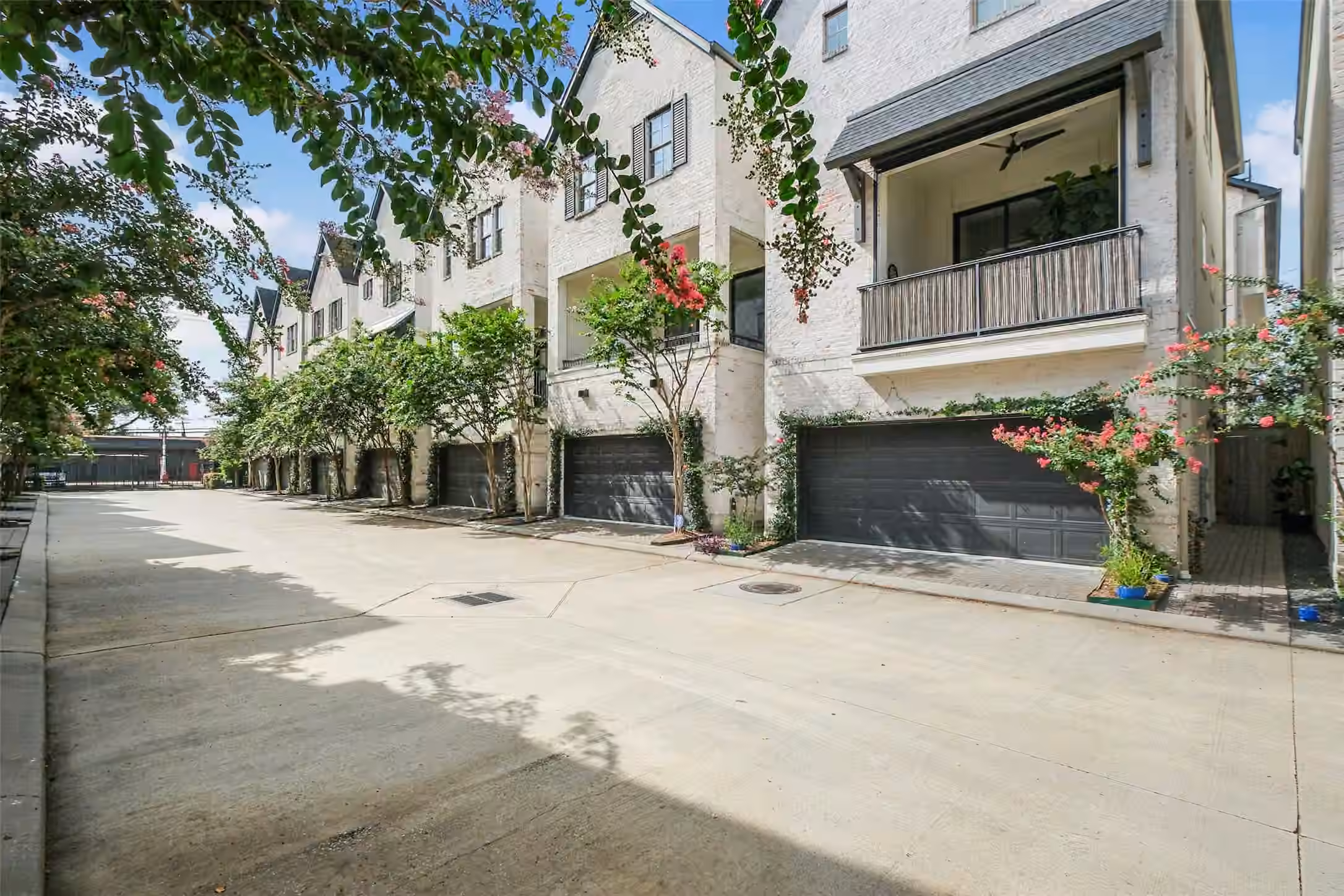 Photo of 4010 University Grove Street, Houston, TX