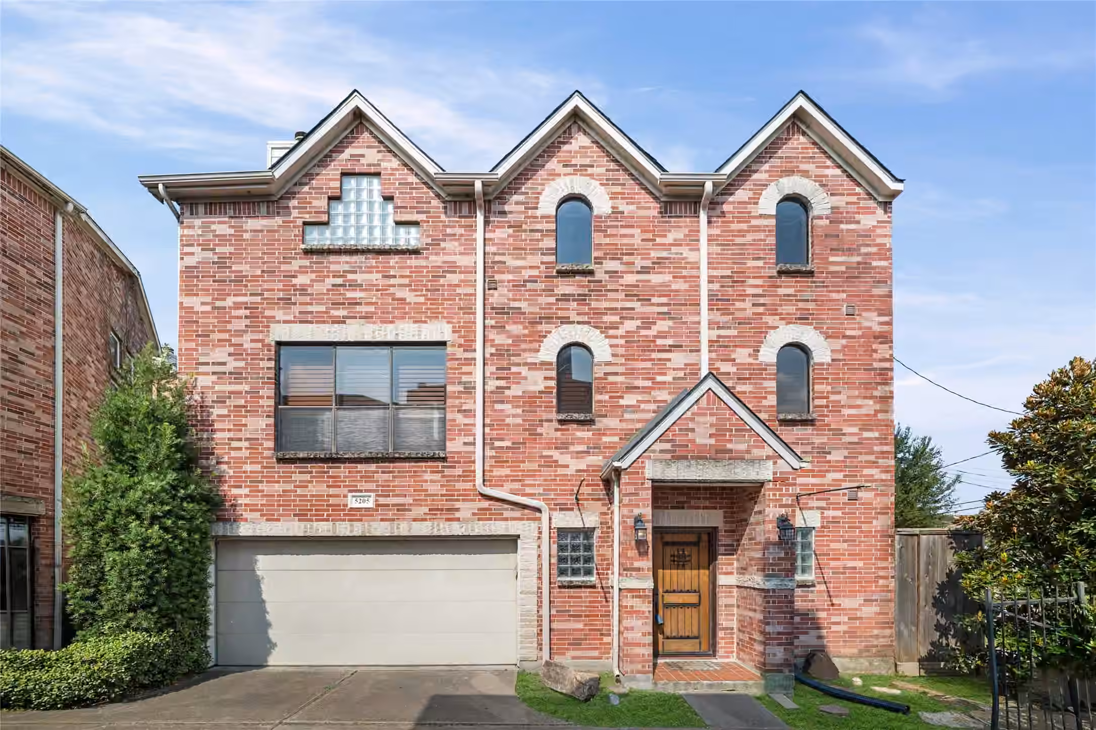 Photo 3 of 5205 Cornish Street, Houston, TX