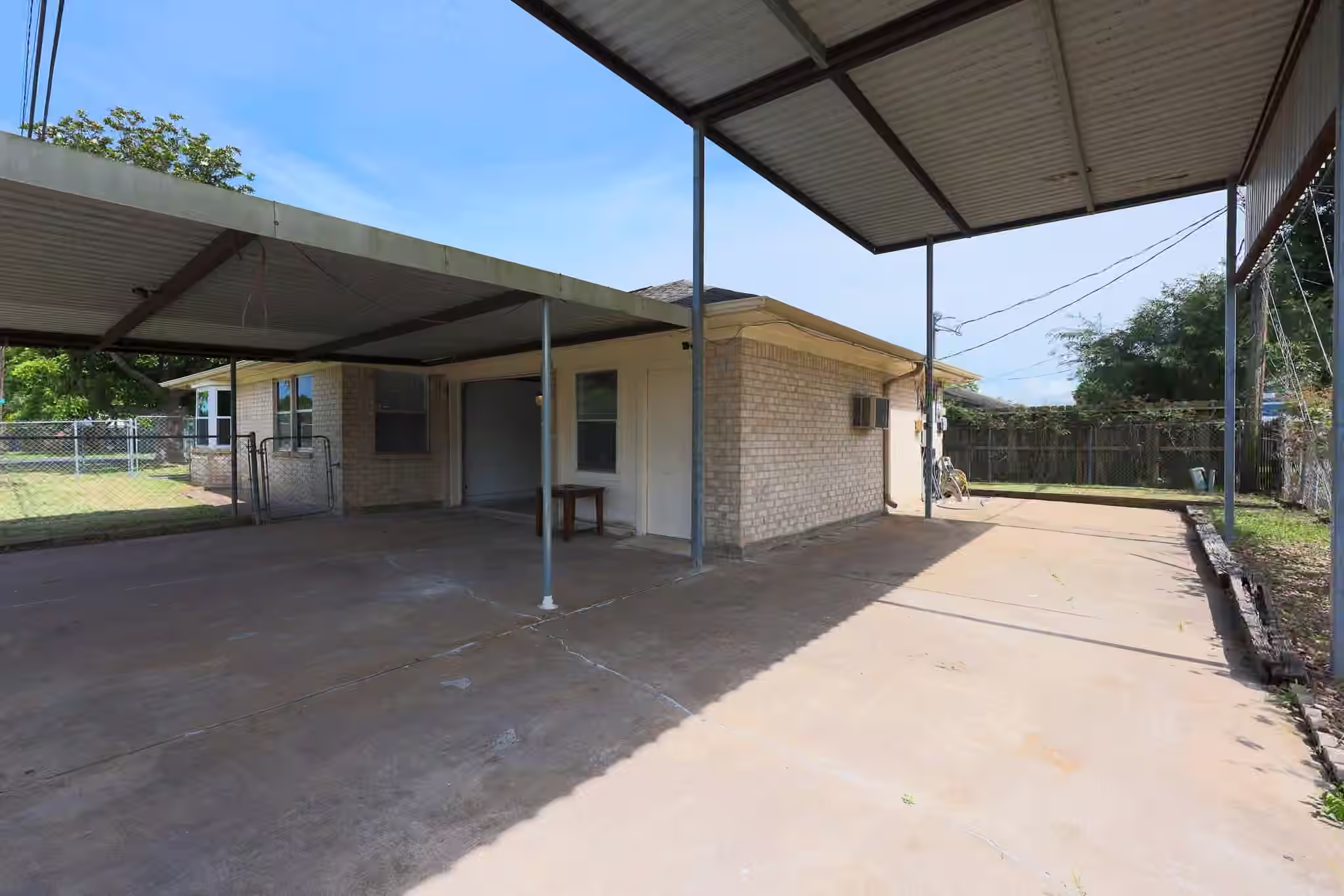 Photo 7 of 4702 Geraldine Street, Seabrook, TX