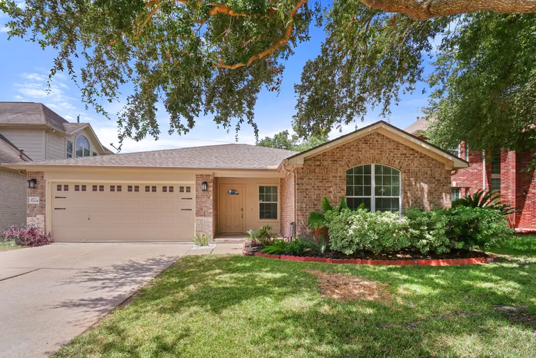 Photo of 17234 Trace Glen Lane, Houston, TX 77083