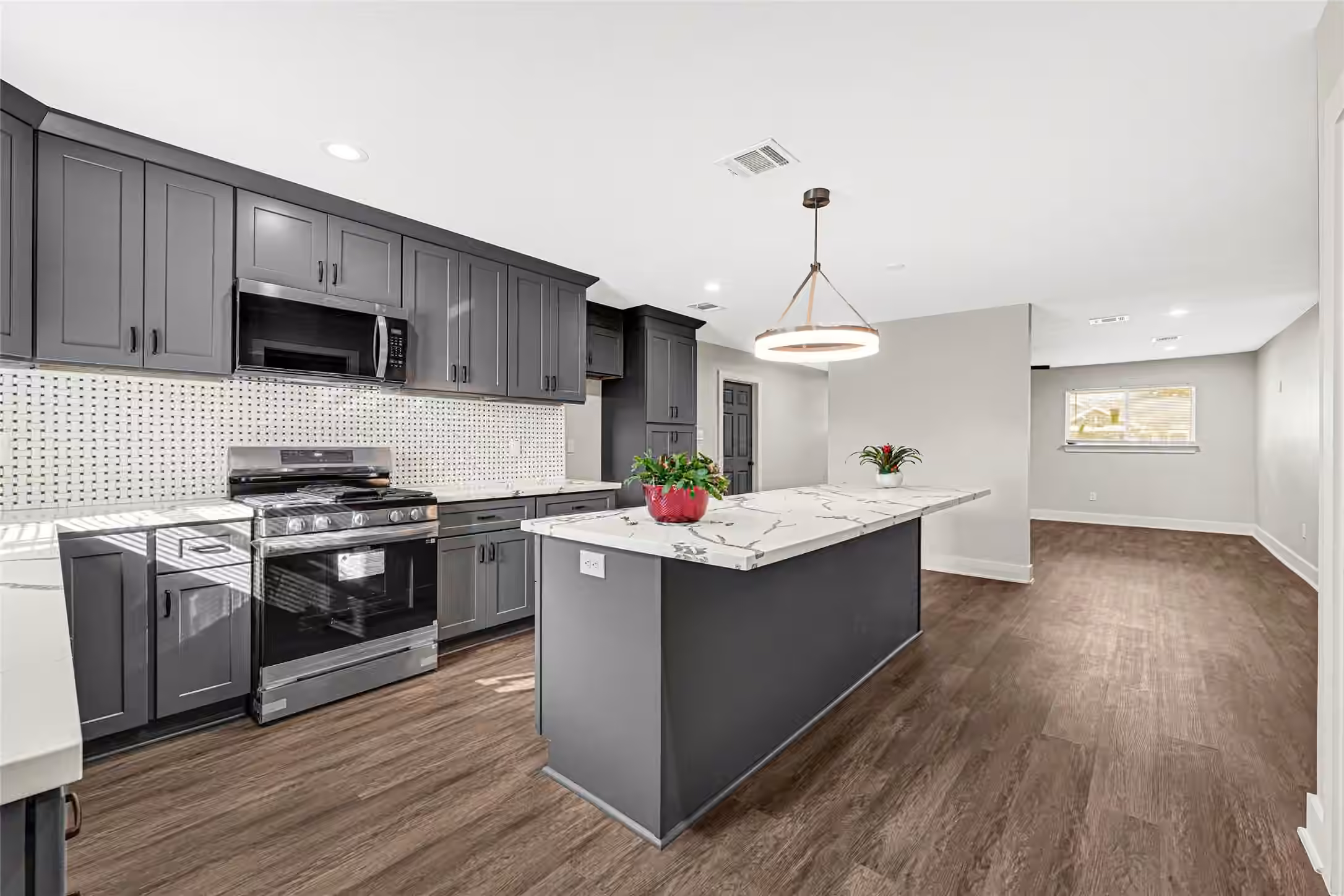 Photo of 7614 Dixie Drive, Houston, TX 77087