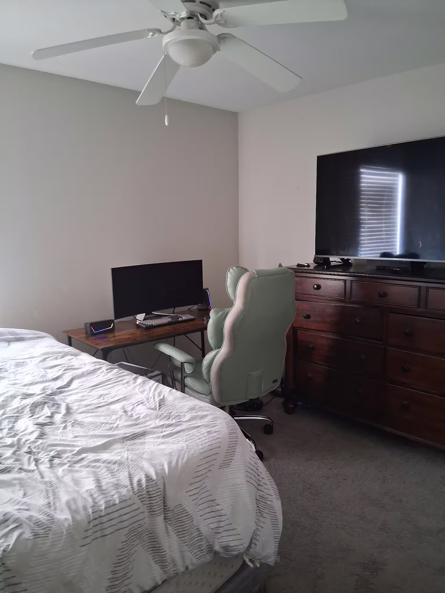 Photo 3 of 12905 Woodforest Boulevard 502, Houston, TX