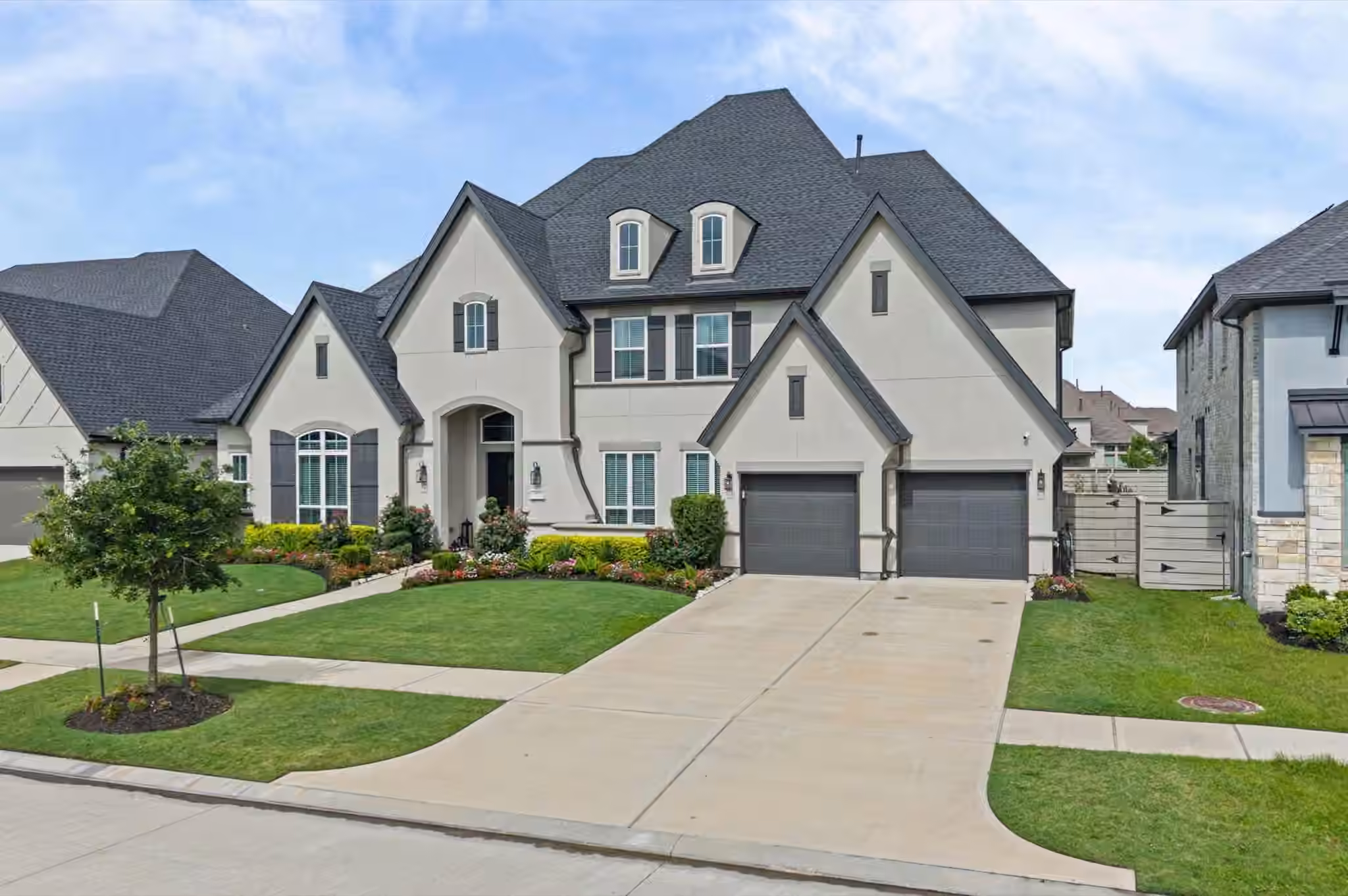 Photo 3 of 4923 Grapevine Lane, Manvel, TX