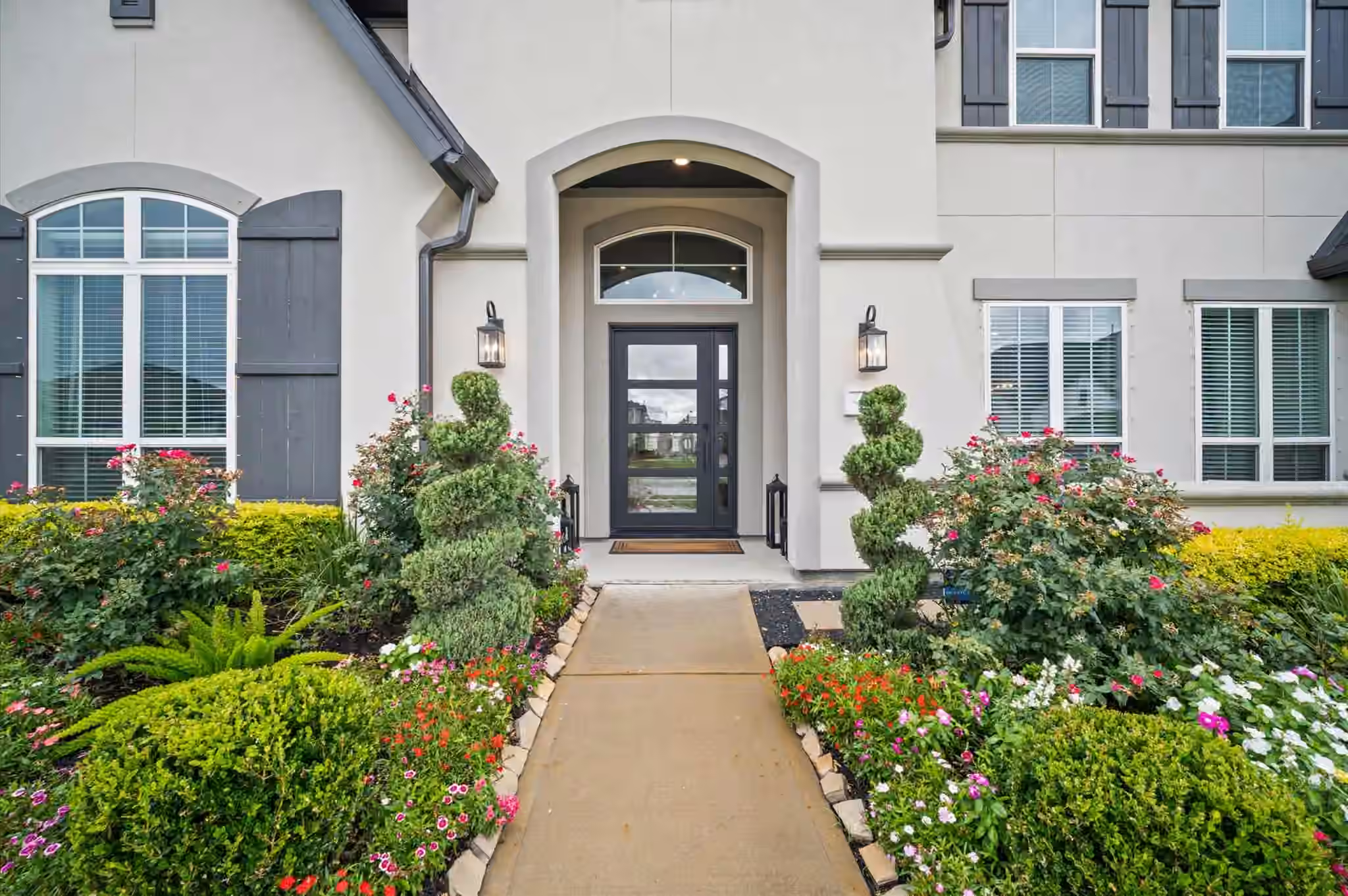 Photo 4 of 4923 Grapevine Lane, Manvel, TX