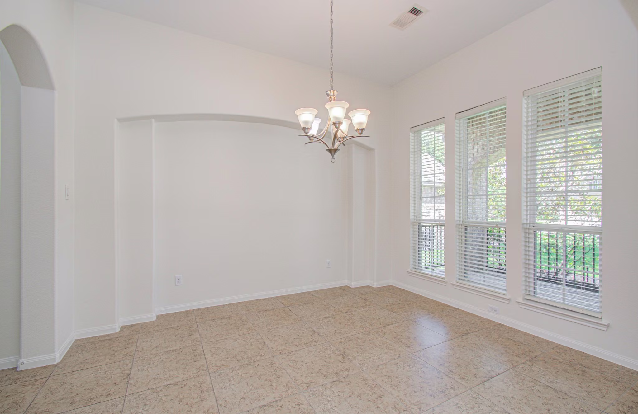 Photo 7 of 6105 Moody Pines Court, Kingwood, TX