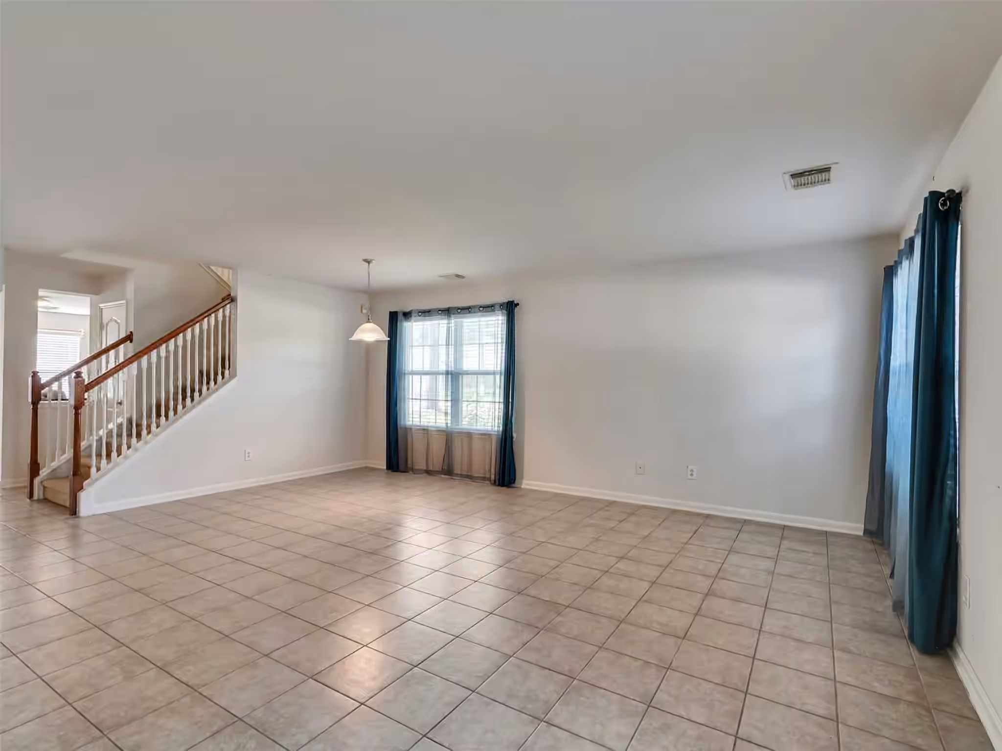 Photo 5 of 6902 Oleander Grove Way, Houston, TX