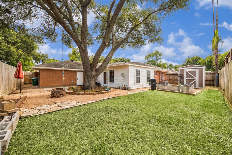 Photo 5 of 2107 Wilde Rock Way, Houston, TX