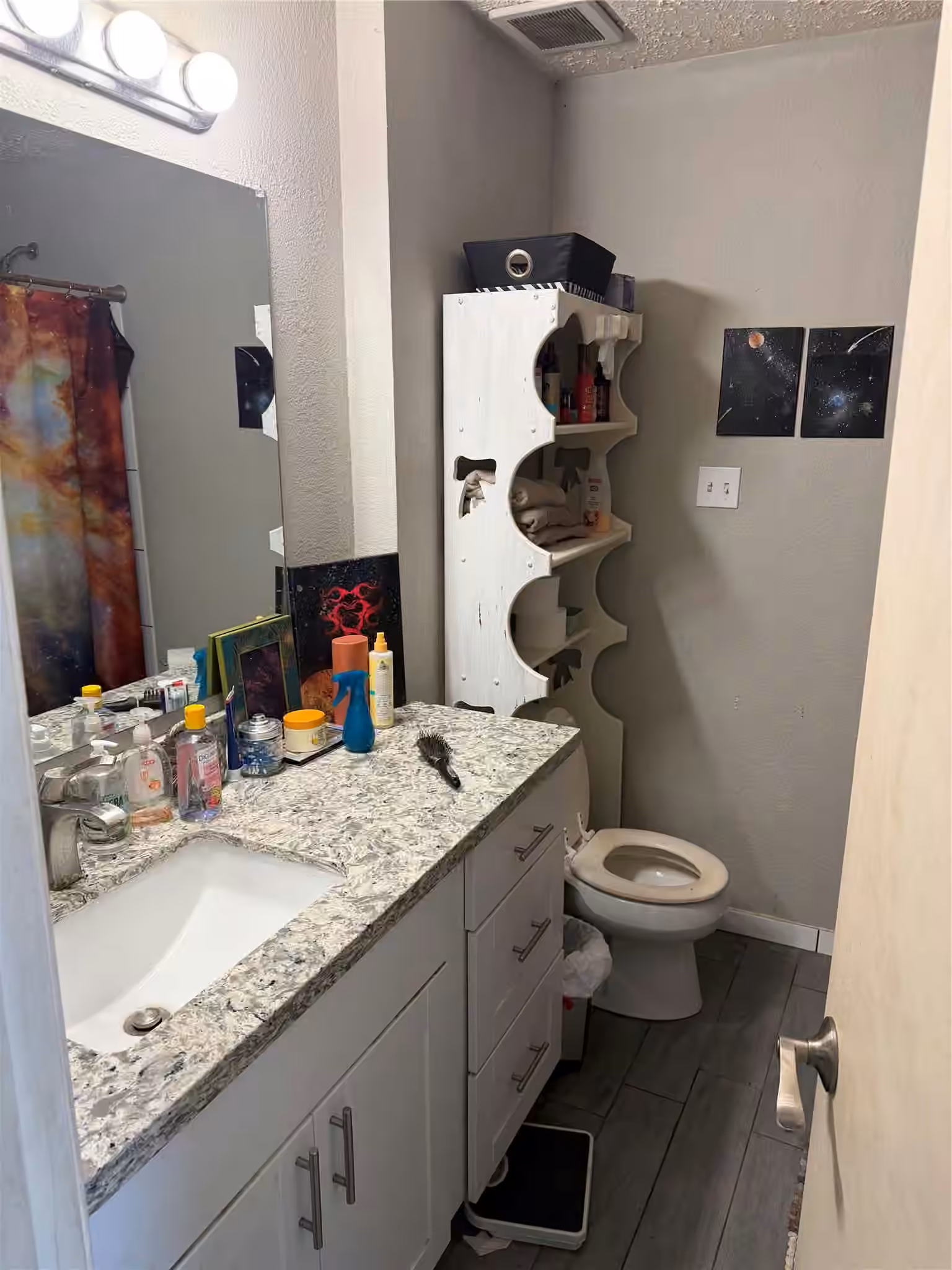 Photo 4 of 4714 Rivertree Lane, Spring, TX