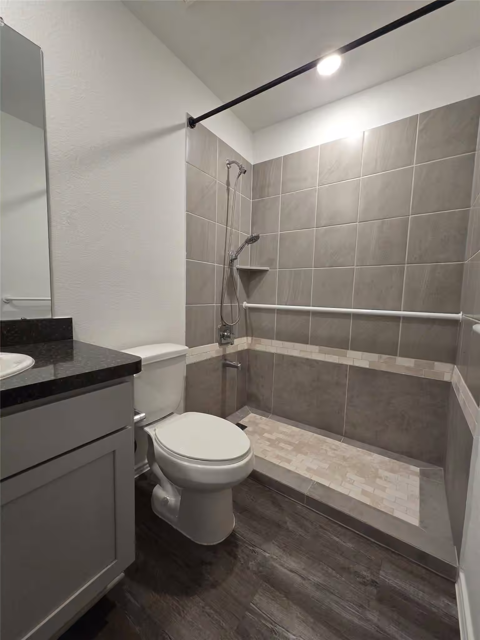 Photo 4 of 23803 Gold Cypress Drive, Spring, TX