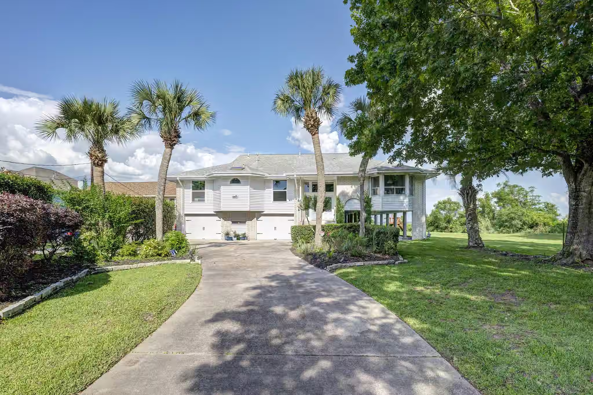 Photo 5 of 5113 Oleander Street, Seabrook, TX