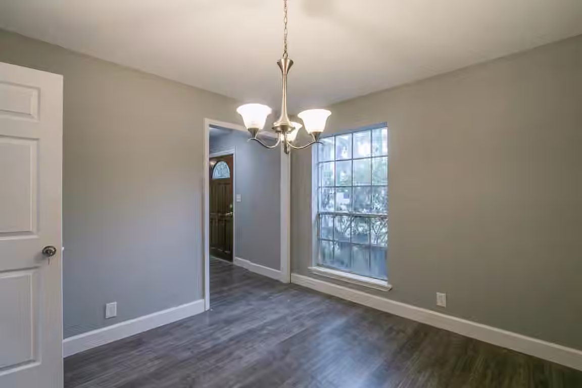 Photo 6 of 6106 Morningcrest Court, Spring, TX