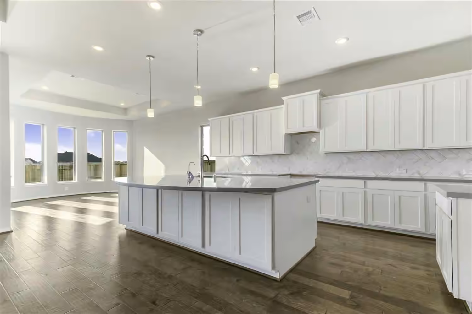 Photo 4 of 6215 Monarch Blossom Lane, Richmond, TX