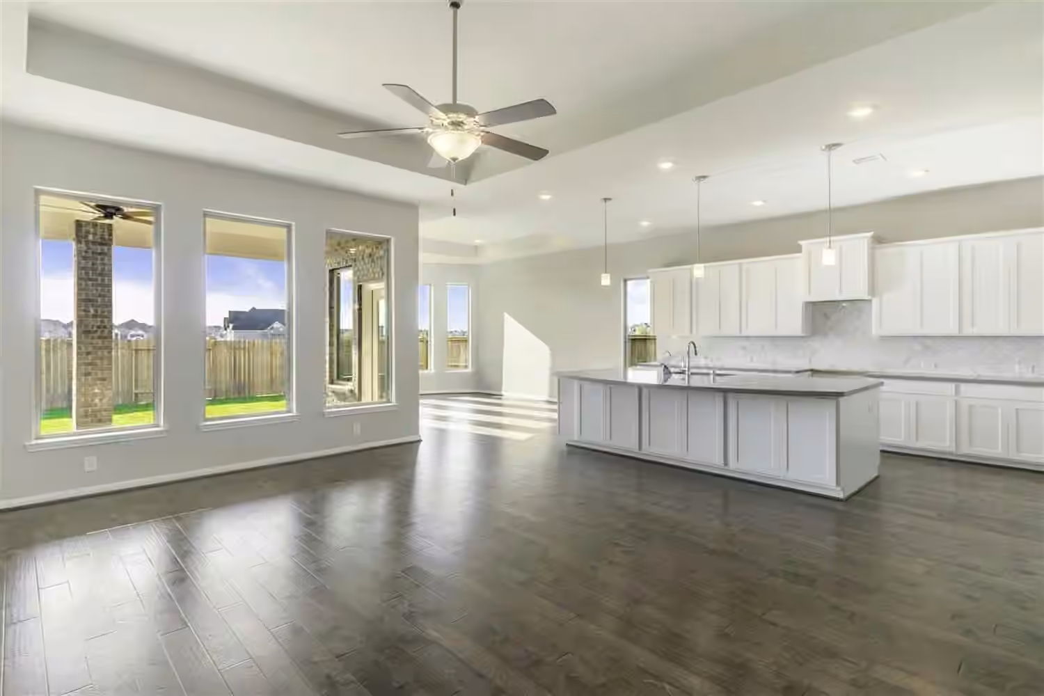Photo 5 of 6215 Monarch Blossom Lane, Richmond, TX
