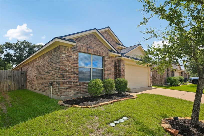 Photo 3 of 23038 Ari Creek Way, Tomball, TX