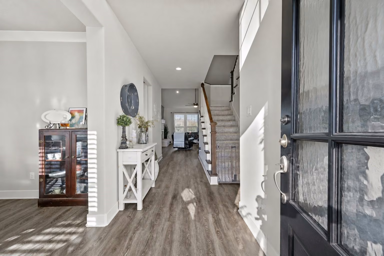 Photo 2 of 1700 Twin Oaks Circle, Brenham, TX