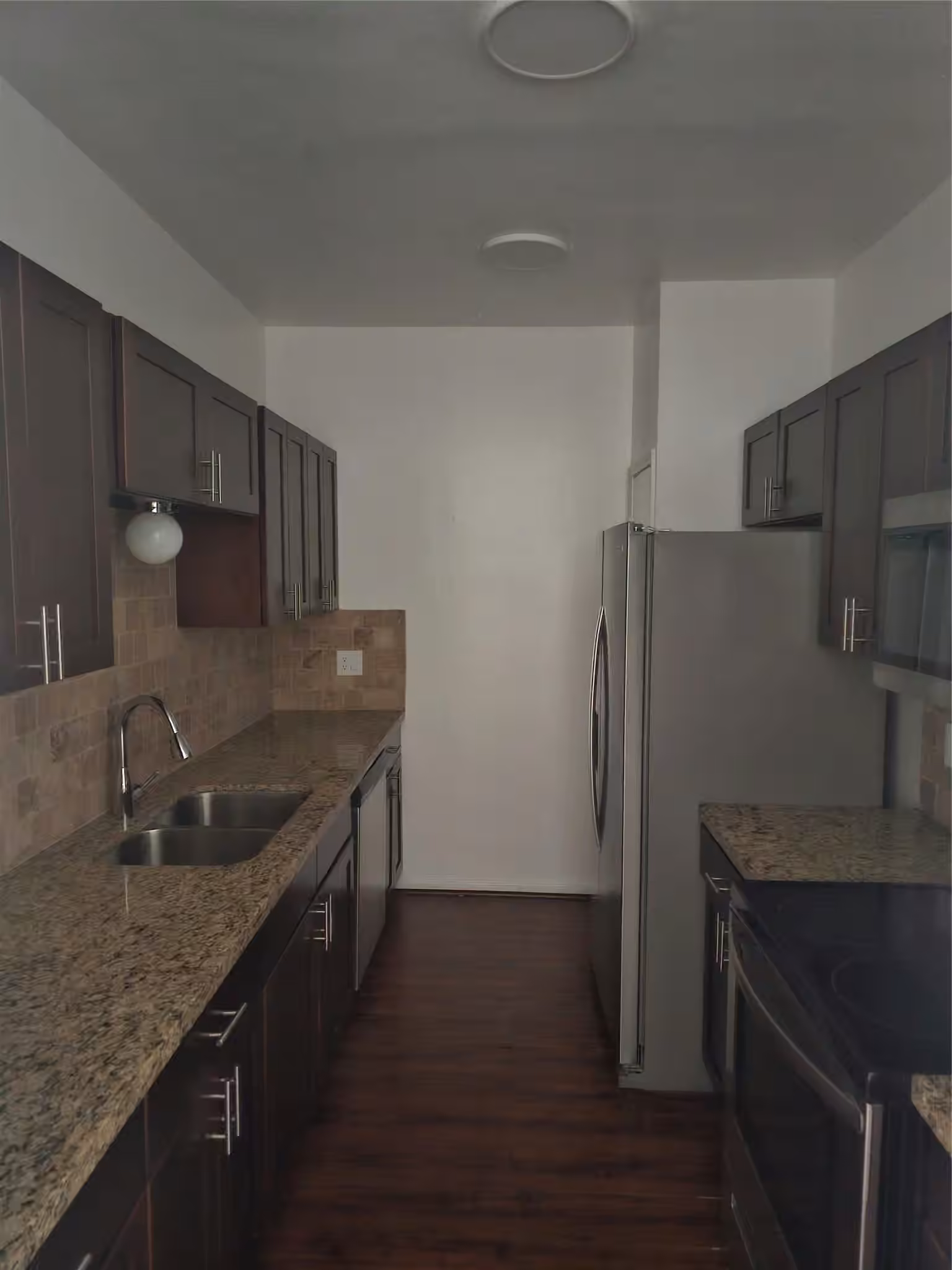 Photo 7 of 6000 Reims Road 2003, Houston, TX
