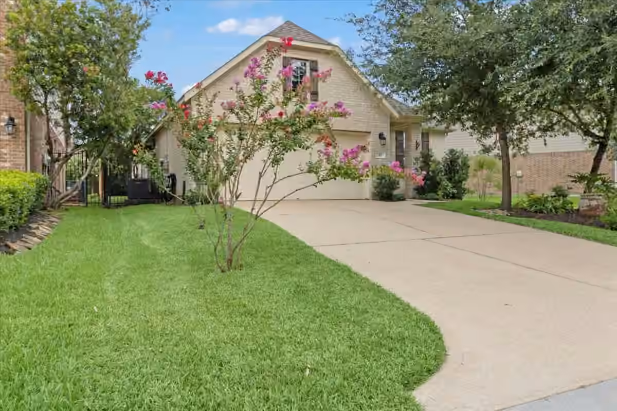 Photo of 43 Wood Drake Place, Tomball, TX