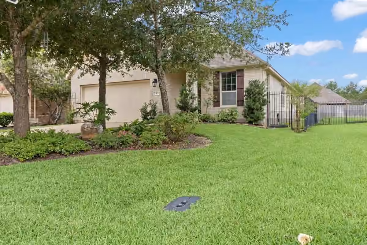 Photo 2 of 43 Wood Drake Place, Tomball, TX