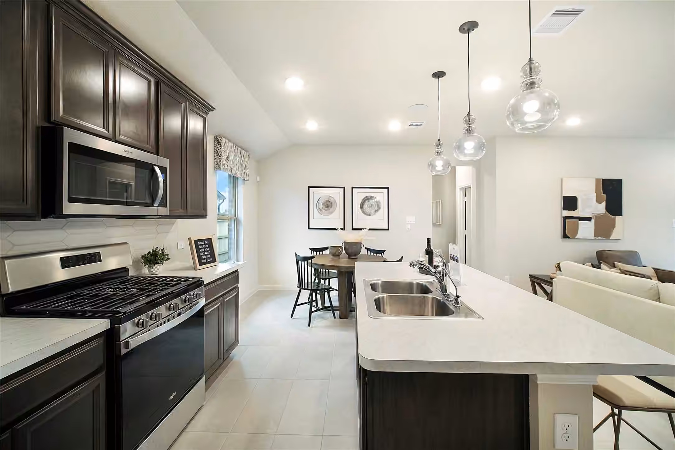 Photo 4 of 5006 Mesa Cove, Katy, TX