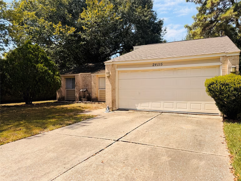 Photo 2 of 24115 Spring Gum Drive, Spring, TX