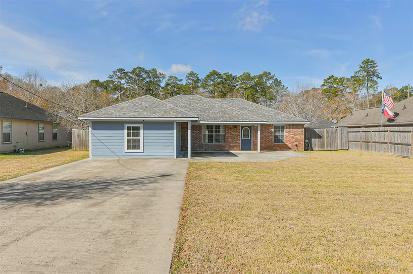 Photo of 1106 Jefferson Avenue, Cleveland, TX 77327
